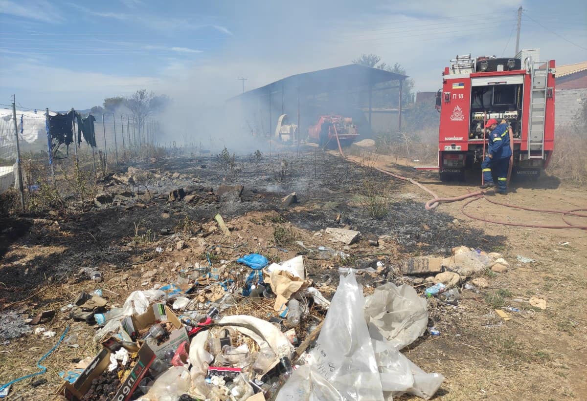 Κινητοποίηση της Πυροσβεστικης για φωτιά στην περιοχή Τραγανα του Δοκιμίου