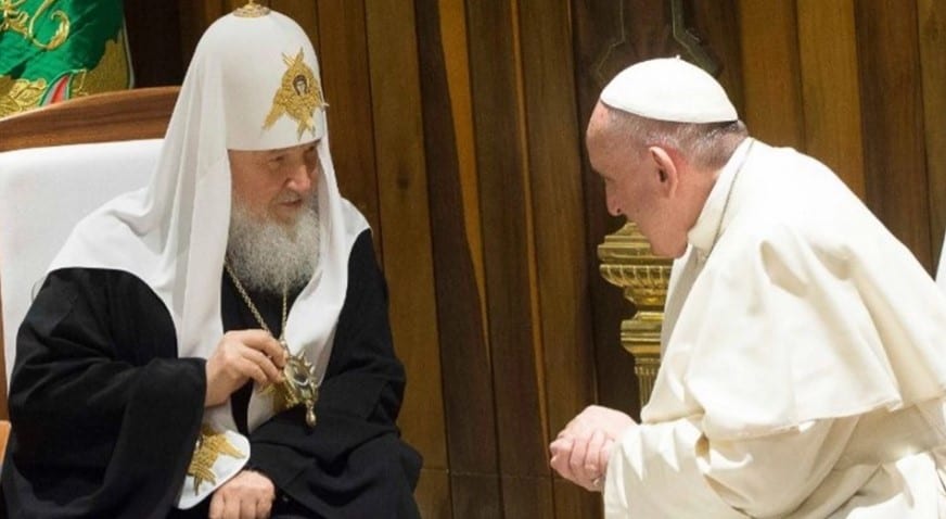 Ρωσία: «Σχίσμα» του Πάπα με τη Μόσχα - Αποκάλεσε τον Κύριλλο «παπαδοπαίδι  του Πούτιν» - AgrinioPress