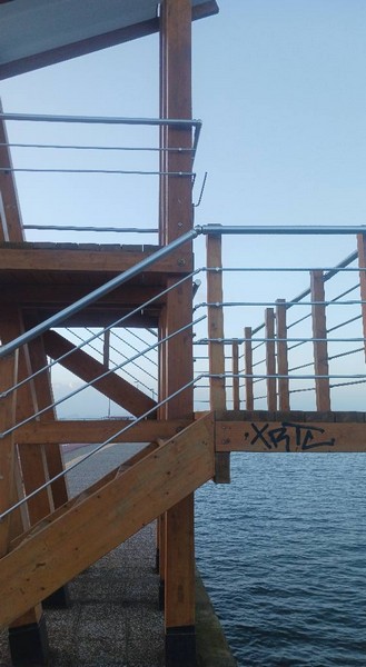 paratiritirio tourlidas vandalismoi 1